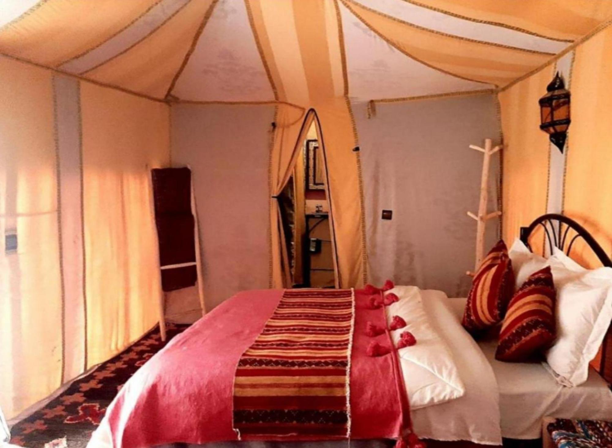 Bed and Breakfast Luxury Bedouin Camp Merzouga Exterior foto